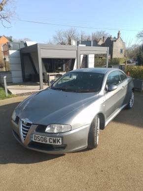 ALFA ROMEO GT 2006 (06) at Estuary Cars Pluckley